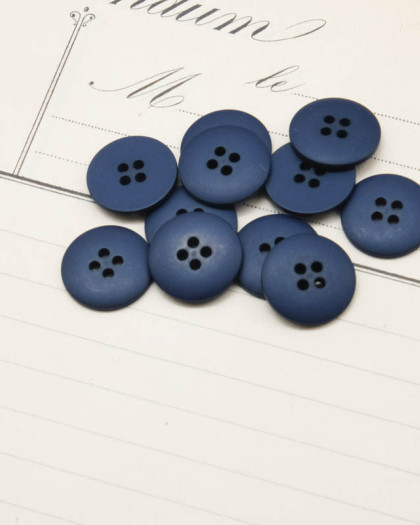 Bouton polyester mat 4 trous bleu nuit 15mm - Mercerine