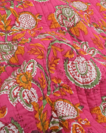 Tissu Matelassé Indien Motif Floral Rose Fuchsia - Mercerine