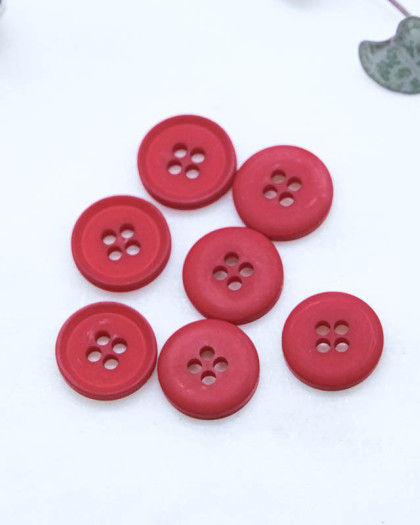 Bouton polyester plat 4 trous mat rouge 11mm - Mercerine