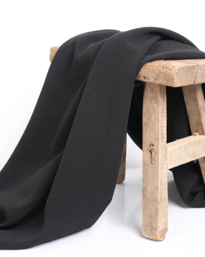 Tissu Crêpe Lourd Uni Sofia Noir - Mercerine