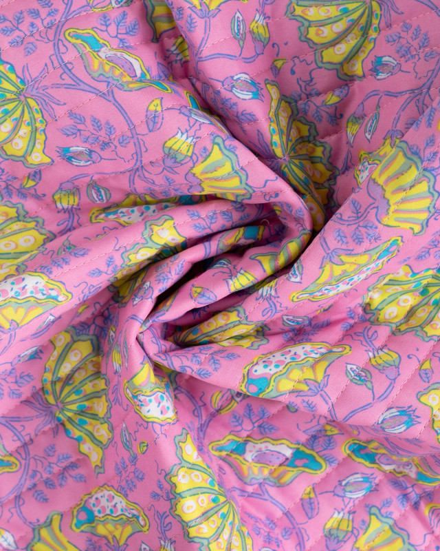 Tissu Matelassé Coton Indien Rose Bonbon Motif Floral Jaune - Mercerine