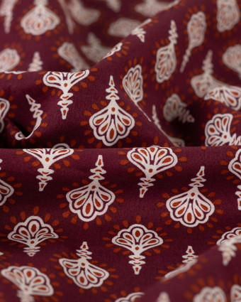 Tissu Coton Léger Bordeaux Motif Iindien - Mercerine