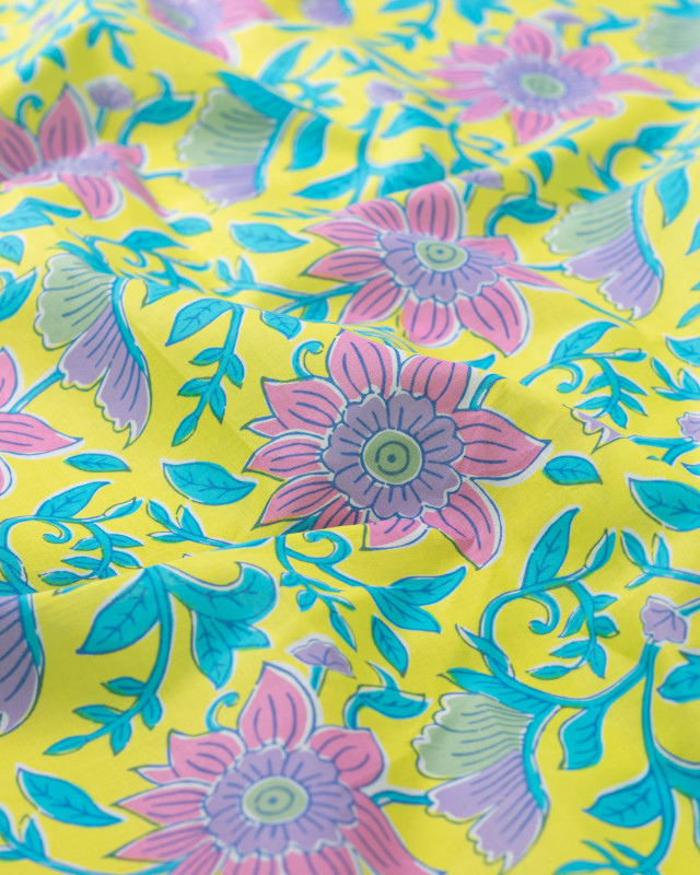 Tissu Coton Léger Indien Jaune Fleuri Rose - Mercerine