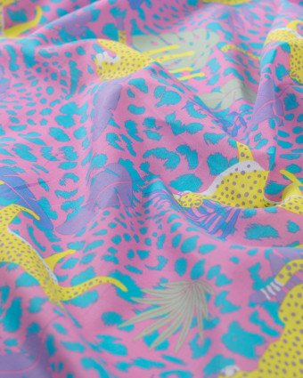 Tissu Coton Léger Indien Rose Bonbon Léopard Jaune - Mercerine