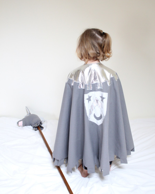 Patron Costume de Chevaleresse/Chevalier - Les Enchantées - Mercerine