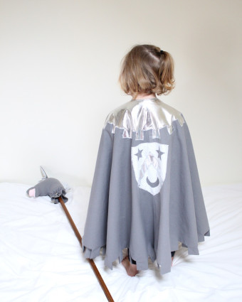 Patron Costume de Chevaleresse/Chevalier - Les Enchantées - Mercerine