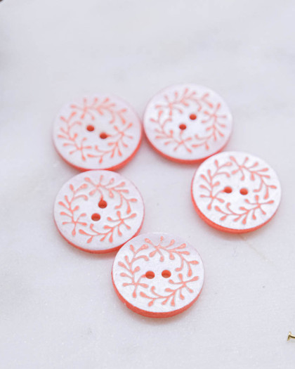 Bouton nacre à motif feuille orange à 2 trous