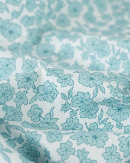 Tissu Popeline de Coton Ecru Motif Fleuri Bleu - Mercerine
