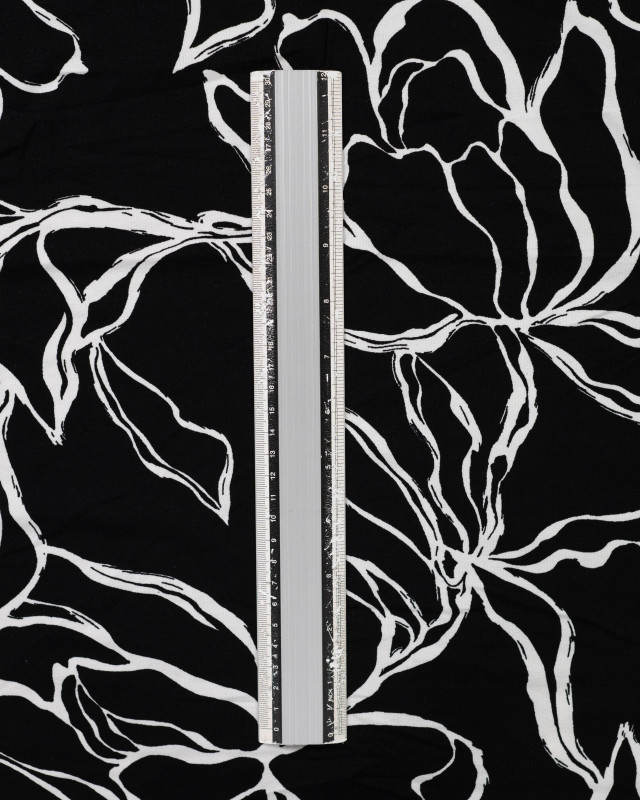 Jersey de Viscose Noir Motif Floral - Mercerine