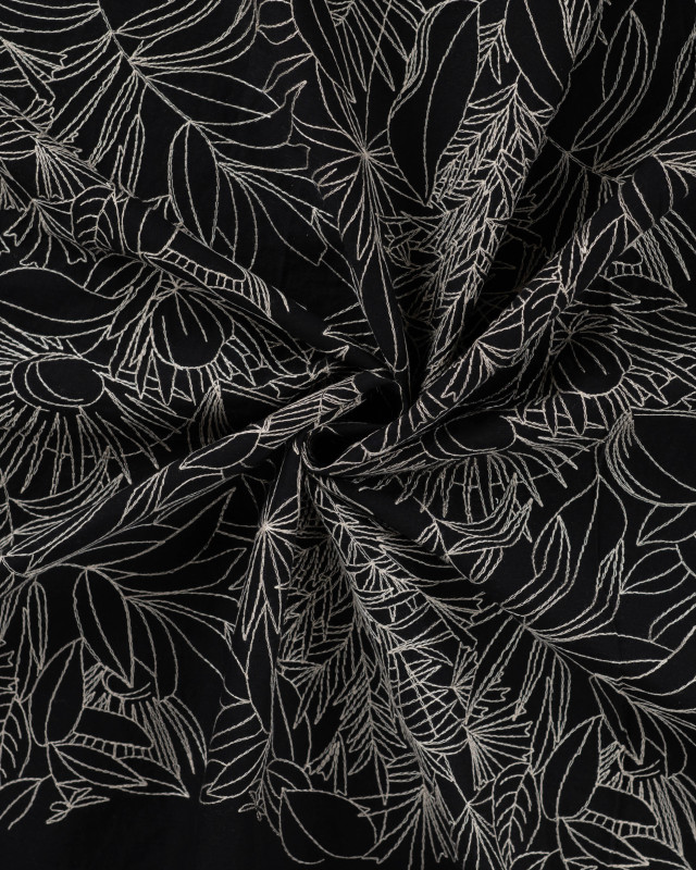 Tissu Coton Brodé Noir Motif Floral Brodé - Mercerine