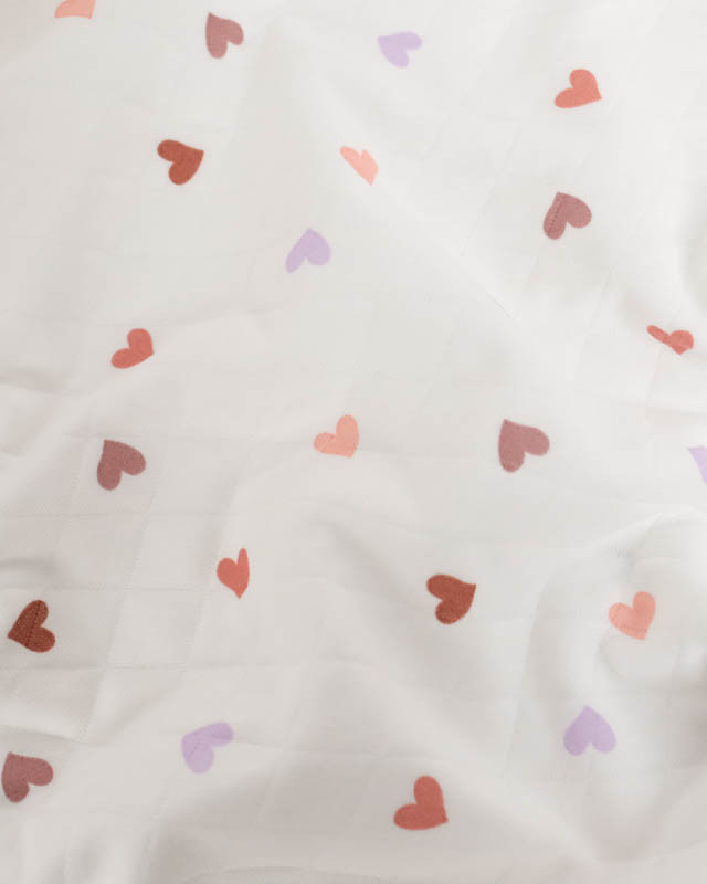 Tissu Jersey Matelassé Léger Ecru Motif Cœur  - Mercerine