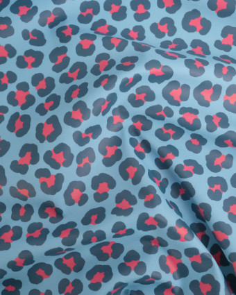 Tissu Imperméable Léopard Bleu et Rose  - Mercerine