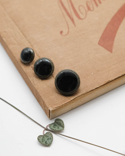 Bouton Vernis Céramique Noir