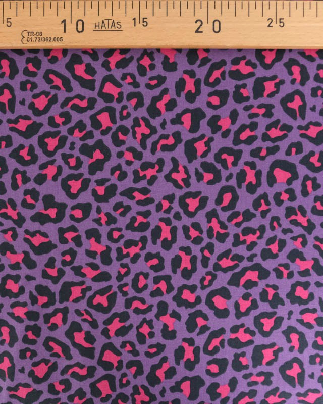 Popeline de Coton Motif Léopard Violet et Rose - Mercerine