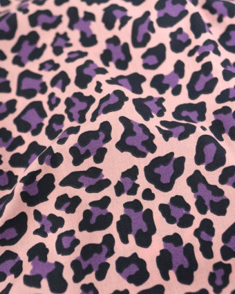 Popeline de Coton Motif Léopard Rose et Myrtille - Mercerine