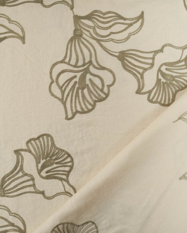 Tissu Viscose Mélangé Motif Floral Brodé Ecru - Mercerine