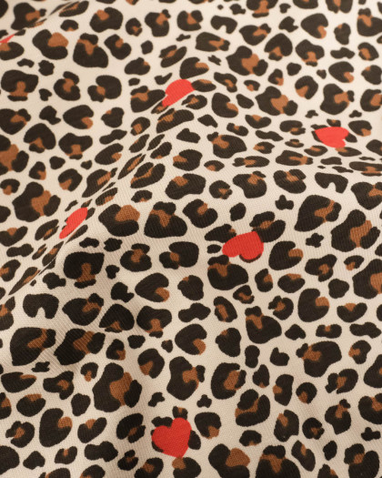 Tissu Jersey Imprimé Léopard et Cœurs - Mercerine