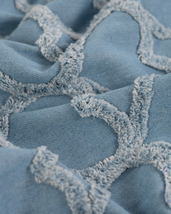 Tissu Jean Motif Cœur Relief Bleu Clair - Mercerine