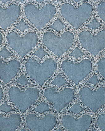 Tissu Jean Motif Cœur Relief Bleu Clair - Mercerine