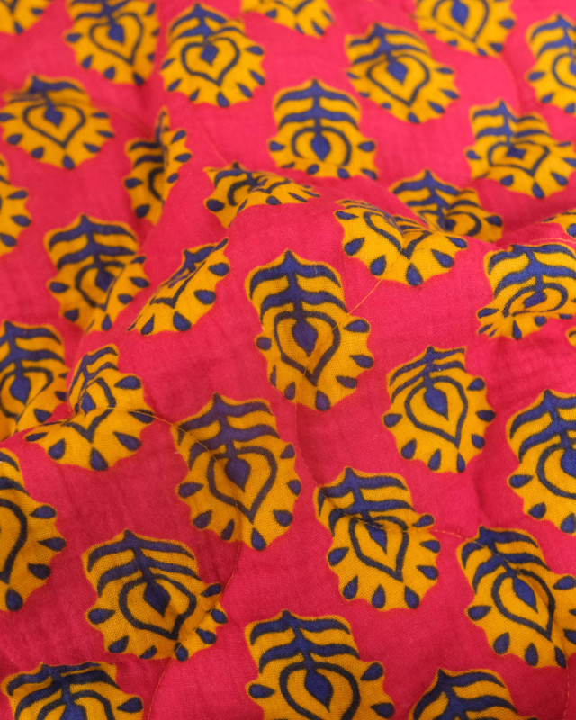 Tissu Matelassé Double Gaze Ocre et Rouge Motif Indien - Mercerine