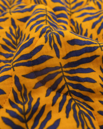Tissu Matelassé Double Gaze Ocre et Rouge Motif Indien - Mercerine