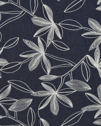 Tissu Denim Chambray Brodé Floral Ecru - Mercerine