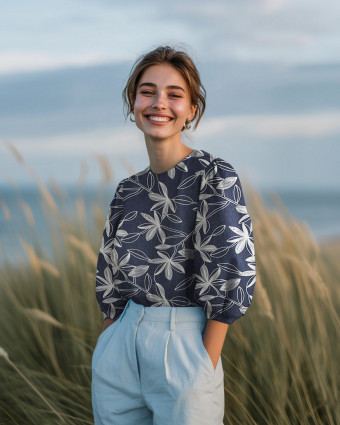 Tissu Denim Chambray Brodé Floral Ecru - Mercerine