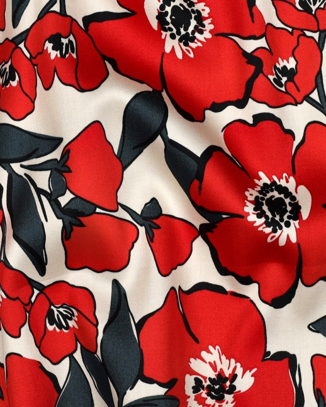 Satin de Coton Fleurs Rouges Fond Ecru - Mercerine