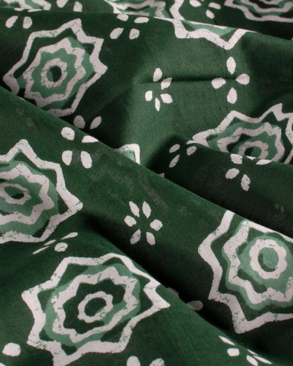 Voile de Coton Esprit Indien Fleur Ethnique Vert Foncé - Mercerine