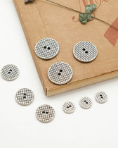 Bouton Quadrillage Argent Vieilli