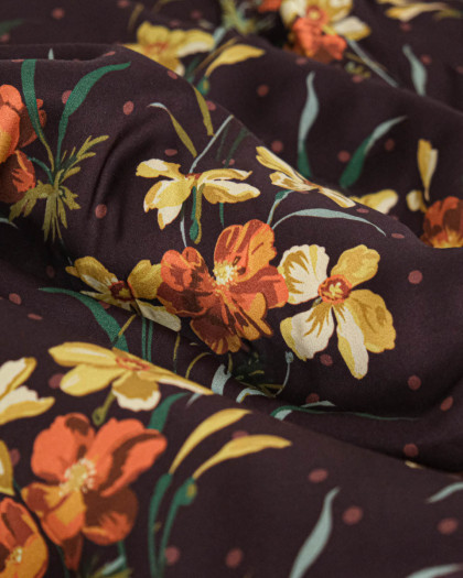 Tissu Liberty Fabrics@ Viscose Ecovero Bickington Poppy & Daffodil Prune