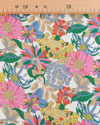 Tissu Liberty Fabrics@ Viscose Ecovero Oakshott Angelica Garla Blanc - Mercerine