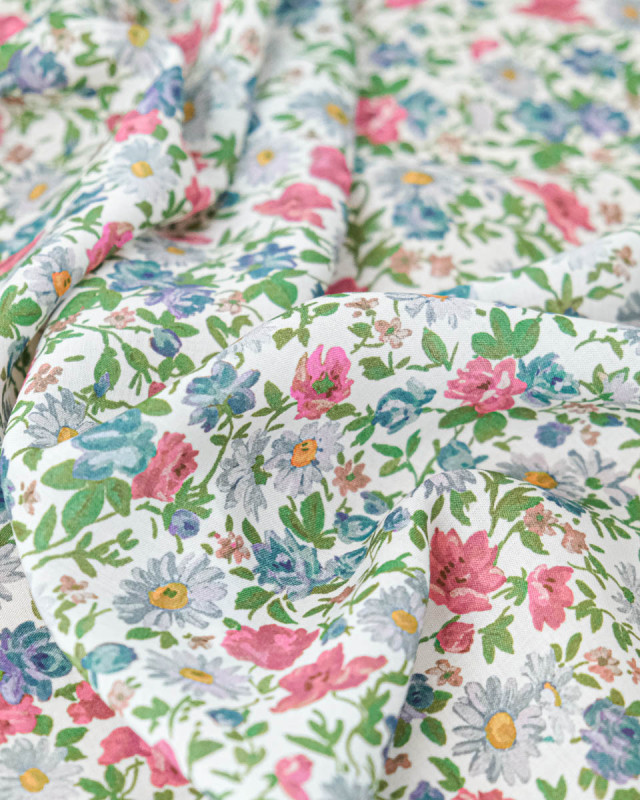 Tissu Liberty Fabrics@ Viscose Ecovero Oakshott Rosy Pop Rose - Mercerine