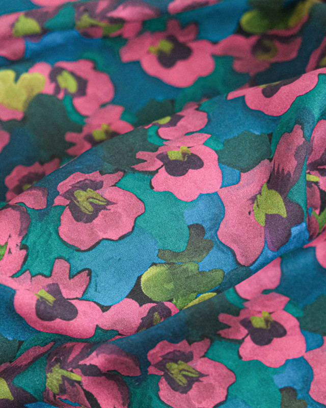 Tissu Liberty Fabrics@ Viscose Ecovero Oakshott Jemma Rose - Mercerine