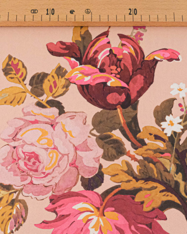 Tissu Liberty Fabrics@ Viscose  Weymouth Stately Kristina Rose - Mercerine