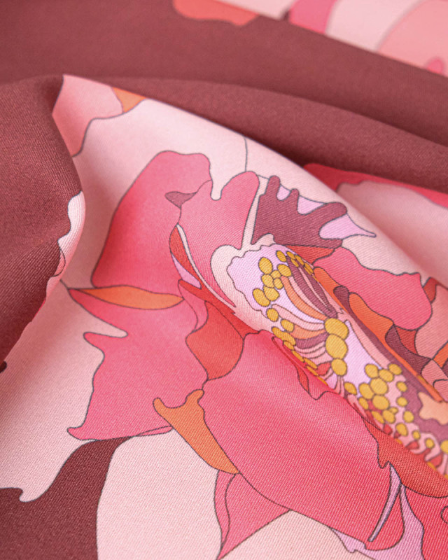 Tissu Liberty Fabrics@ Viscose Weymouth Peony Waltz Pourpre - Mercerine