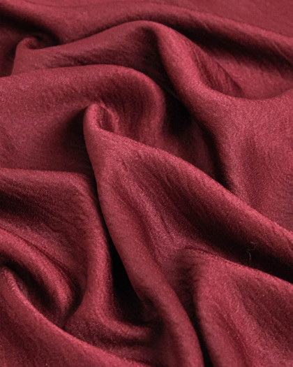 Tissu Crêpe Satiné Uni Bordeaux
