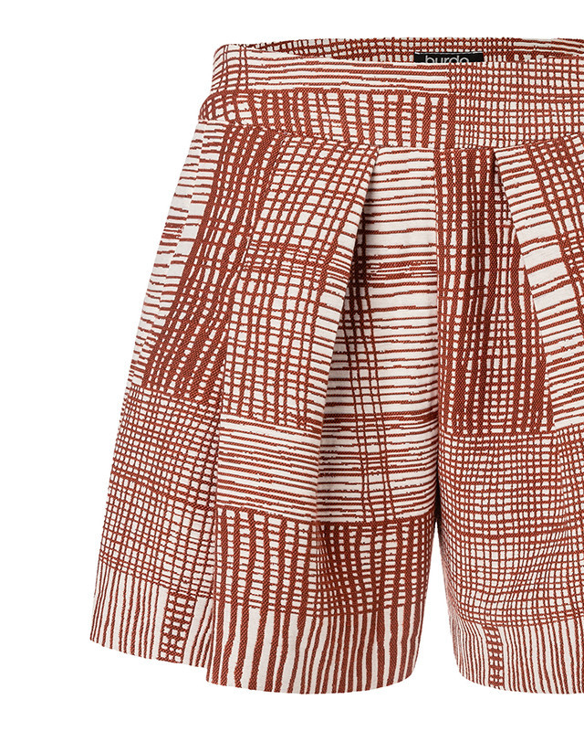 Patron Pantalon Short Burda 5654 - Mercerine
