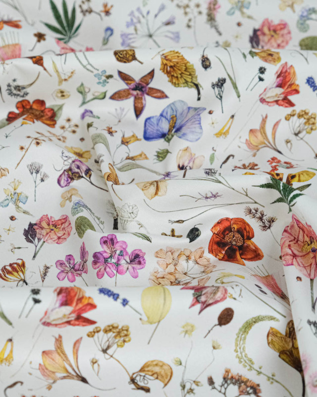 Tissu Liberty Fabrics@ Gabardine Floral Eve - Mercerine