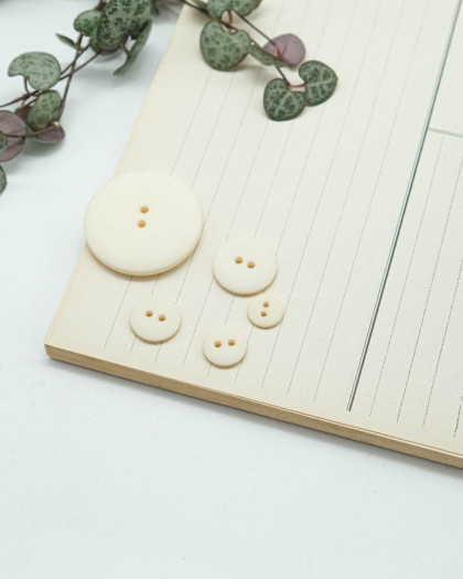 Bouton Polyester Mat Beige