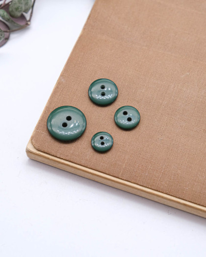 Bouton à coudre : vert brillant 2 trous - Mercerine