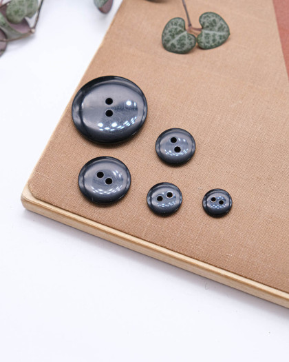 Bouton Polyester Brillant Noir - Mercerine
