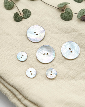 Bouton Nacre Akoya Scintillant Beige - Mercerine