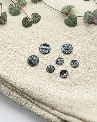 Bouton Nacre Akoya Vernis Noir - Mercerine