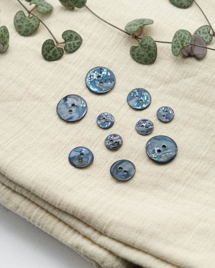 Bouton Nacre Akoya Vernis Bleu Marin - Mercerine