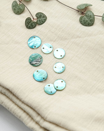 Sequin de Nacre 2 trous Turquoise - Mercerine