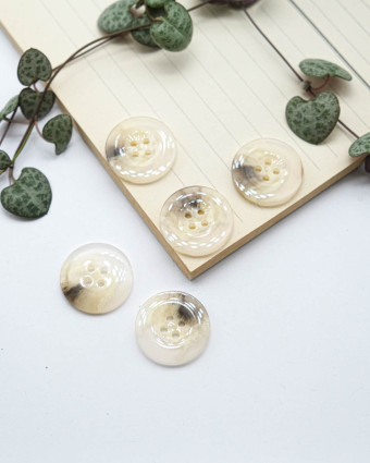 Bouton Polyester Effet Bois Brillant Ecru - Mercerine