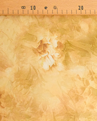 Tissu Jacquard Effet Soie Romantique Ocre - Mercerine