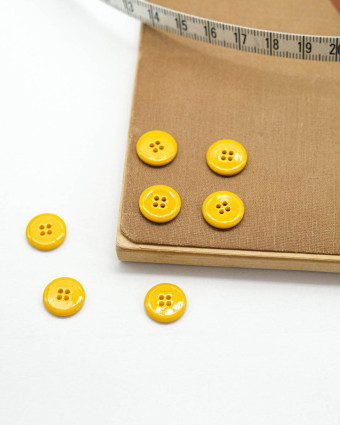 Bouton à coudre : jaune brillant 4 trous - Mercerine