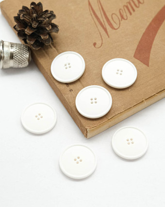 Bouton à coudre : blanc mat 4 trous - Mercerine